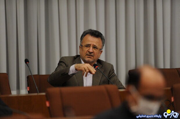 رئیس فدراسیون والیبال