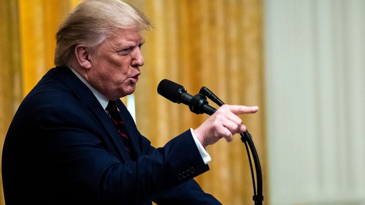 ترامپ: بایدن برای بازگشت به برجام به ایران التماس میکند ترامپ: بایدن برای بازگشت به برجام به ایران التماس میکند