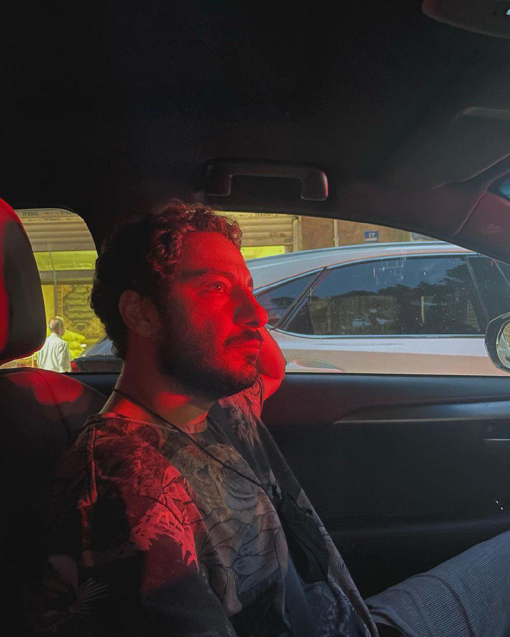 نوید محمدزاده