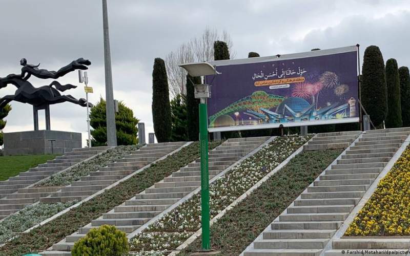 اجرای سیاستهای متحجرانه تفکیک جنسیتی به سبک طالبان در ایران! اجرای سیاستهای متحجرانه تفکیک جنسیتی به سبک طالبان در ایران!