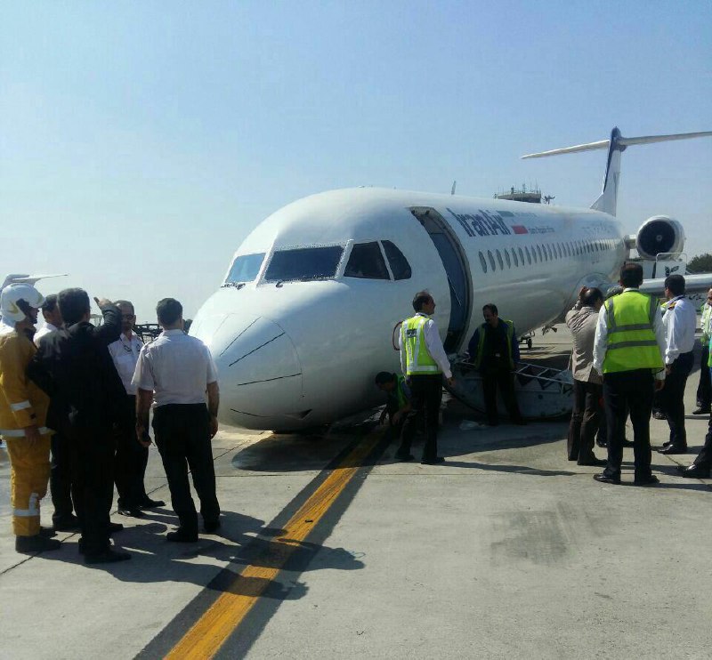 جولان پرندههای پیـــــــر در آسمان جولان پرندههای پیـــــــر در آسمان