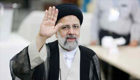 دولت در میدان، مردم در تنگنا دولت در میدان، مردم در تنگنا