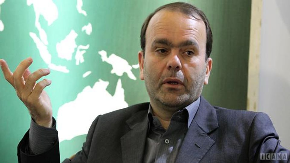 نمایندگان باید نسبت به تصمیمات خود پاسخگو شوند نمایندگان باید نسبت به تصمیمات خود پاسخگو شوند