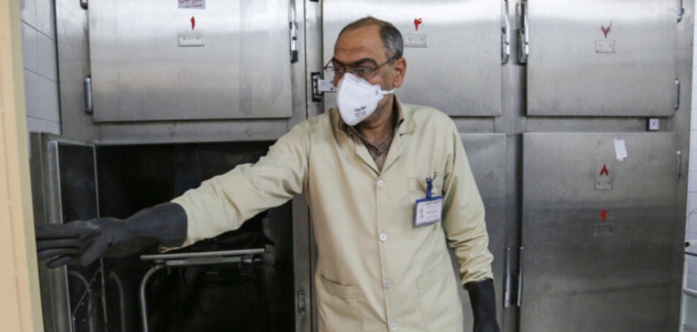 حلق آویز شدن ۵ نفر از اعضای یک خانواده در نجفآباد /دادگستری اصفهان: رد فرضیه قتل در این حادثه / افراد مطلع به دادستانی احضار میشود حلق آویز شدن ۵ نفر از اعضای یک خانواده در نجفآباد /دادگستری اصفهان: رد فرضیه قتل در این حادثه / افراد مطلع به دادستانی احضار میشود