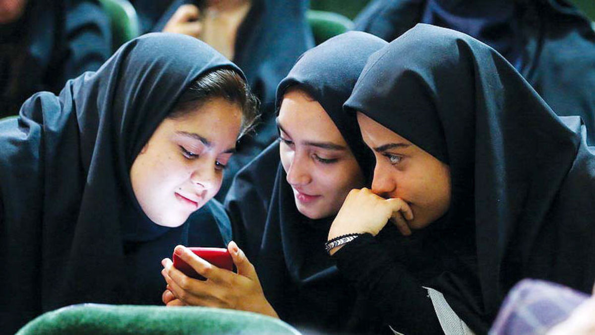 طرح مخفی اینترنت/ چرا دسترسی کاربران به گوگل محدود شد؟/ وزارت ارتباطات: فعلا حرف نمیزنیم/ مجلس: خبر نداریم چه شده! طرح مخفی اینترنت/ چرا دسترسی کاربران به گوگل محدود شد؟/ وزارت ارتباطات: فعلا حرف نمیزنیم/ مجلس: خبر نداریم چه شده!