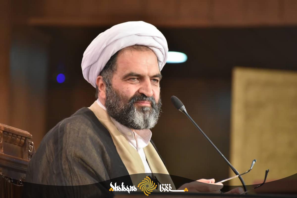 استاد سروش محلاتی: نباید افرادی را که بر اساس تشخیص ناصحیح دچار آسیب می شوند، سمبل غیرت دینی و شجاعت شناخت استاد سروش محلاتی: نباید افرادی را که بر اساس تشخیص ناصحیح دچار آسیب می شوند، سمبل غیرت دینی و شجاعت شناخت