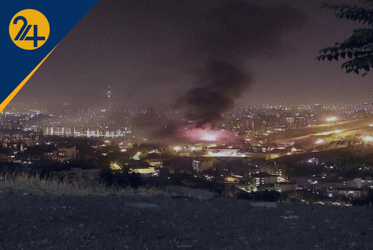 روایت متناقض رسانههای امنیتی از حادثه آتش سوزی زندان اوین / در شب تلخ اوین چه گذشت؟ روایت متناقض رسانههای امنیتی از حادثه آتش سوزی زندان اوین / در شب تلخ اوین چه گذشت؟