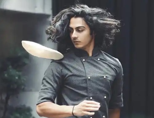 معاون استانداری مرکزی درباره مرگ «مهرشاد شهیدینژاد»: در ناآرامیهای چهارشنبه گذشته پیکر یک جوان ۲۰ ساله در یکی از خیابانهای اراک کشف شد / هیچ گونه گلولهای به وی شلیک نشده / پزشکی قانونی شکستگی در دست و پا، جمجمه و خونریزی مغزی را رد کرده معاون استانداری مرکزی درباره مرگ «مهرشاد شهیدینژاد»: در ناآرامیهای چهارشنبه گذشته پیکر یک جوان ۲۰ ساله در یکی از خیابانهای اراک کشف شد / هیچ گونه گلولهای به وی شلیک نشده / پزشکی قانونی شکستگی در دست و پا، جمجمه و خونریزی مغزی را رد کرده