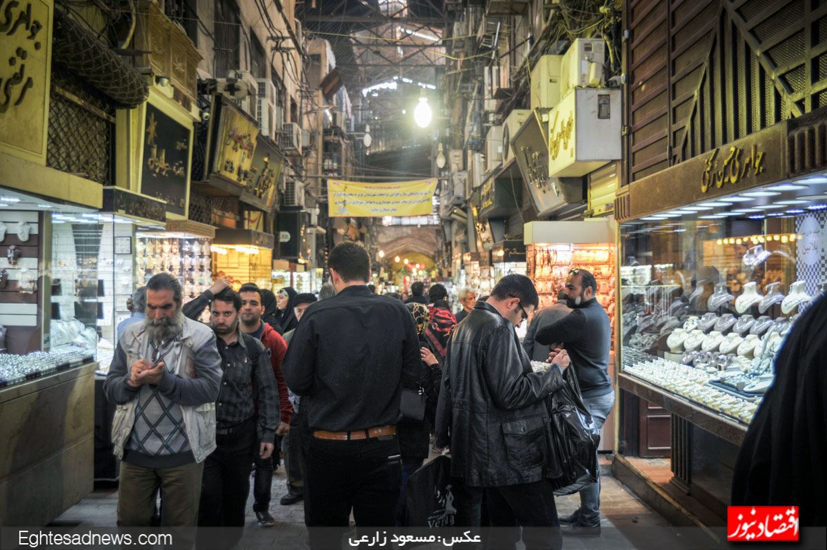 اطلاعات: زنگ خطر بزرگ به صدا درآمده است /سقوط طبقه متوسط برای نظام خطرناک است اطلاعات: زنگ خطر بزرگ به صدا درآمده است /سقوط طبقه متوسط برای نظام خطرناک است