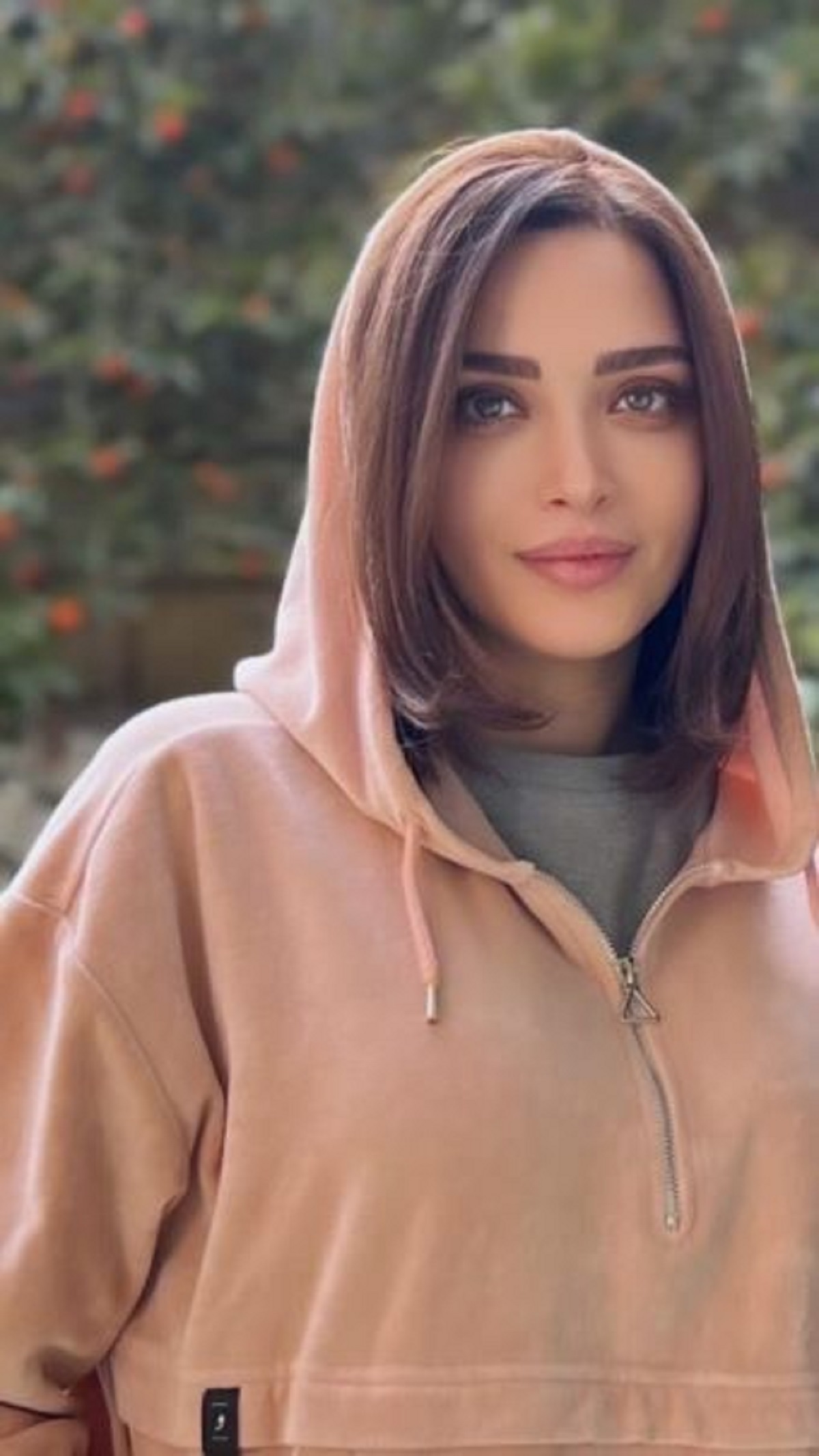 جنجالی شدن استایل جوتن پسند بهنوش طباطبایی /عکس جنجالی شدن استایل جوتن پسند بهنوش طباطبایی /عکس