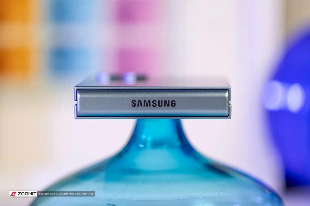 گوشی جدید سامسونگ با باتری تعویضی میآید گوشی جدید سامسونگ با باتری تعویضی میآید