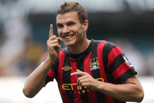 مهاجم سابق منچسترسیتی در رادار پرسپولیس؟