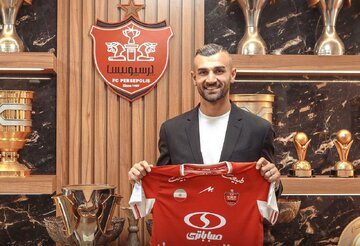 آرزوی دورسون در پرسپولیس چیست؟ آرزوی دورسون در پرسپولیس چیست؟