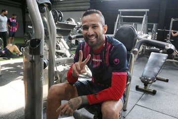 پرسپولیسیها به دنبال توافق با مهاجم شاکی پرسپولیسیها به دنبال توافق با مهاجم شاکی