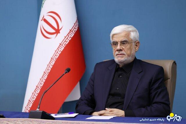 عارف: کدام عقل سلیم میپذیرد بنزین را با دلار وارد کنیم و ۱۵۰۰ تومان بفروشیم؟ عارف: کدام عقل سلیم میپذیرد بنزین را با دلار وارد کنیم و ۱۵۰۰ تومان بفروشیم؟