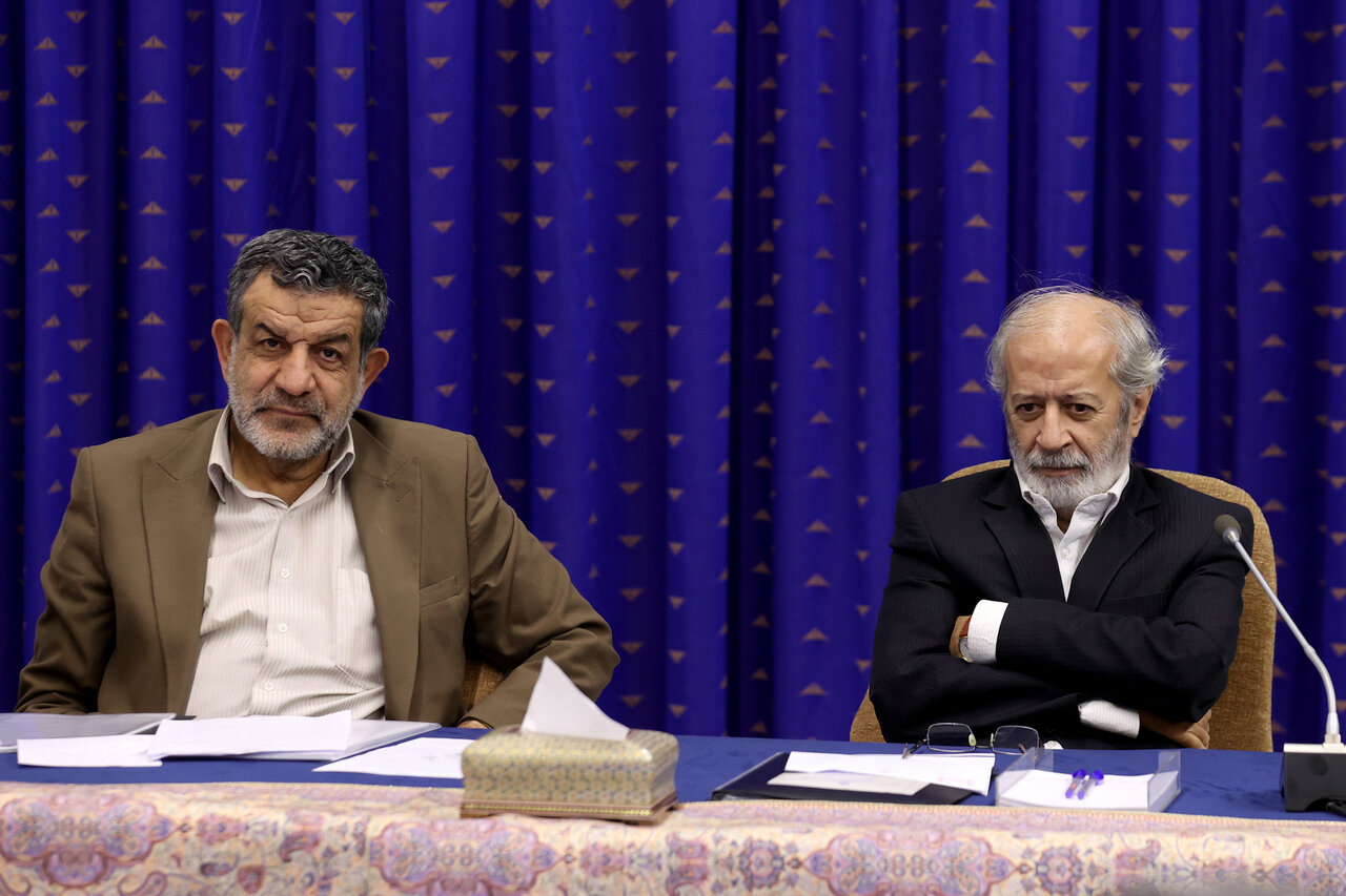 اعضایِ شورای عالی فضای مجازی در آستانه «تغییر»؟/ تنهایی دولت پزشکیان و حضور پررنگ «موافقان فیلترینگ» در شورایی مهم