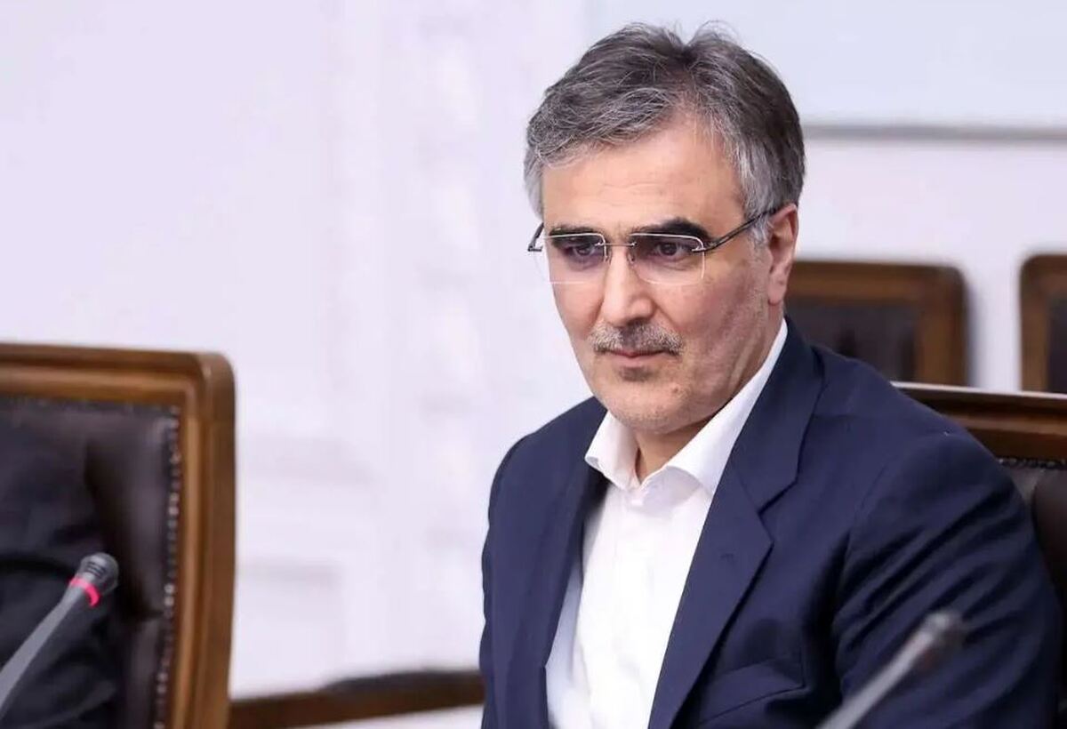 نرخ رسمی ارز تغییر میکند؟ رئیس بانک مرکزی پاسخ داد نرخ رسمی ارز تغییر میکند؟ رئیس بانک مرکزی پاسخ داد