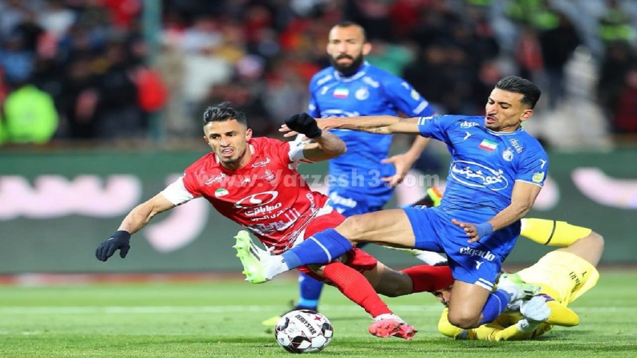 بازیکن سرباز در پرسپولیس، استقلال و همه تیم‌ها!