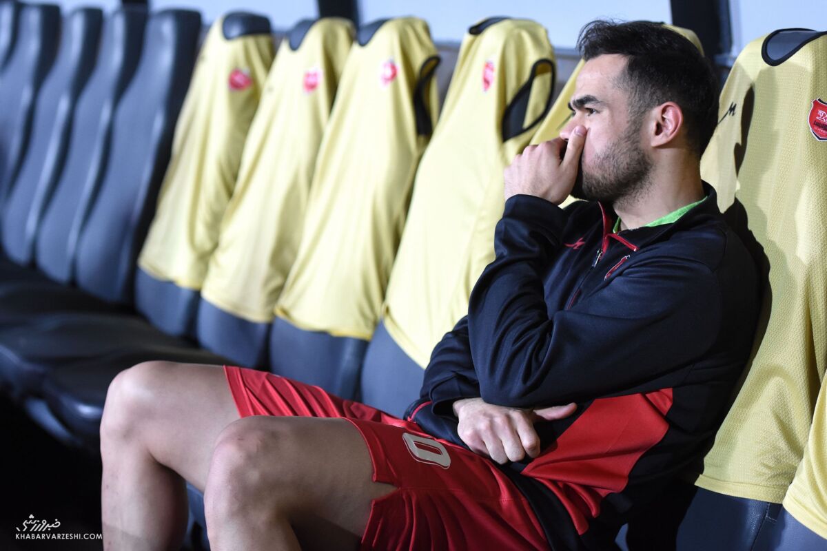 لطف کاناوارو به پرسپولیس و هاشمیان لطف کاناوارو به پرسپولیس و هاشمیان