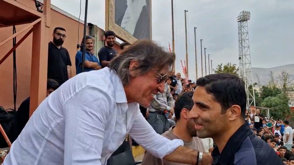 شباهتهای عجیب پرسپولیس و استقلال؛ جغد شوم مشترک روی شانه سرخابیها شباهتهای عجیب پرسپولیس و استقلال؛ جغد شوم مشترک روی شانه سرخابیها