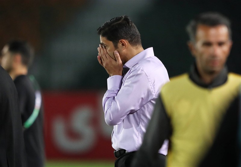 وحید هاشمیان اجازه نداشت با بازیکنان و کادرش در پرسپولیس خداحافظی کند وحید هاشمیان اجازه نداشت با بازیکنان و کادرش در پرسپولیس خداحافظی کند